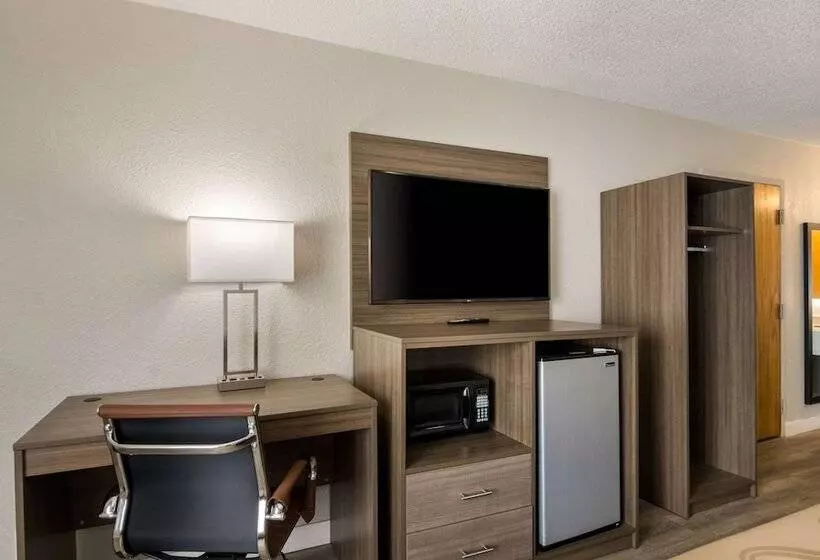 ホテル Quality Inn