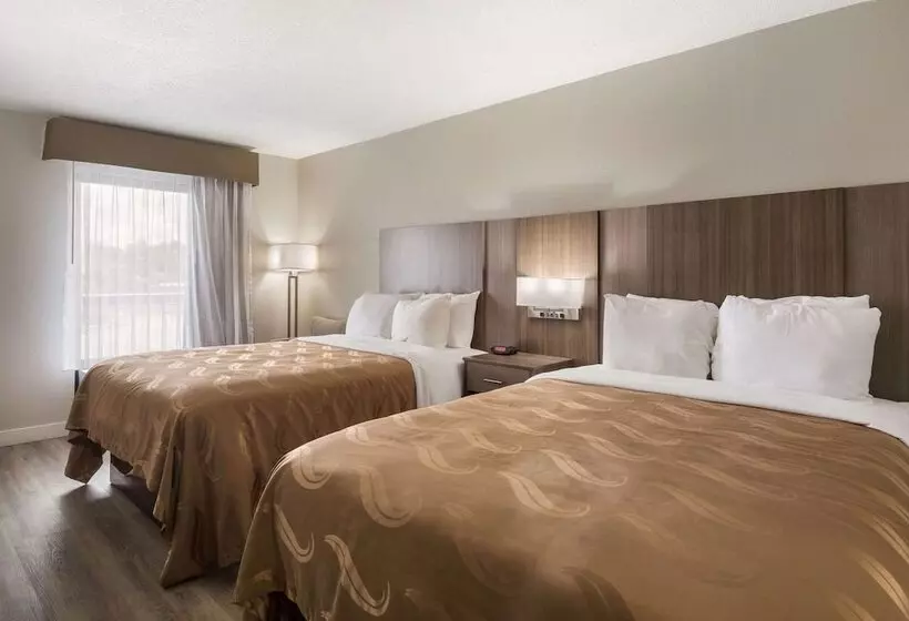 ホテル Quality Inn