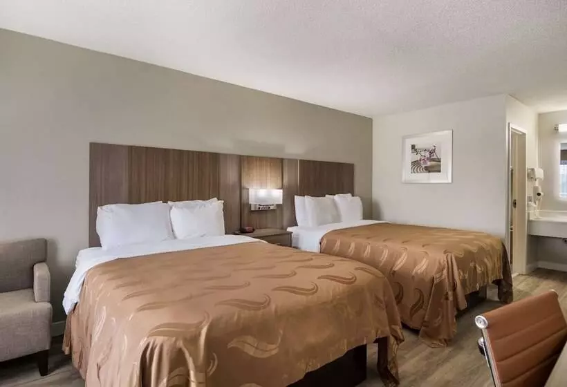 ホテル Quality Inn