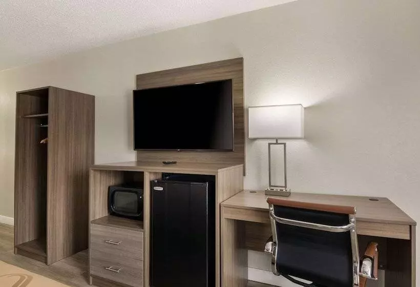 ホテル Quality Inn