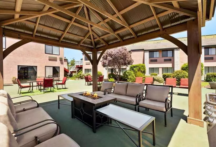 酒店 Ramada By Wyndham Arcata