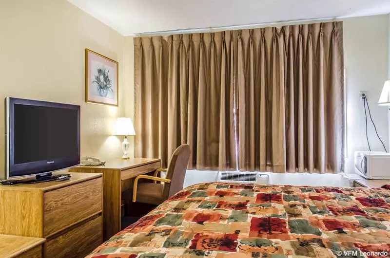 Отель Relax Inn