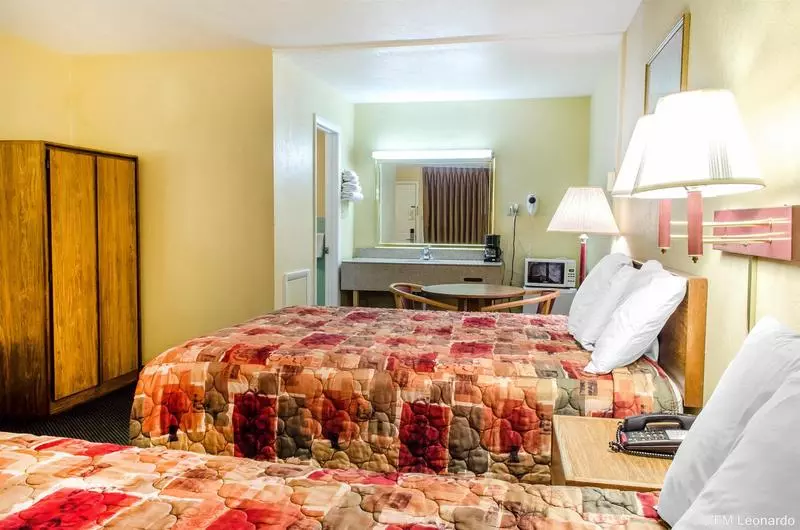 Отель Relax Inn