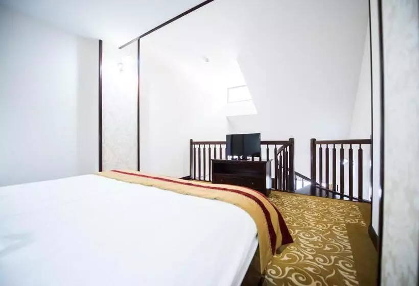 호텔 Silva Busteni