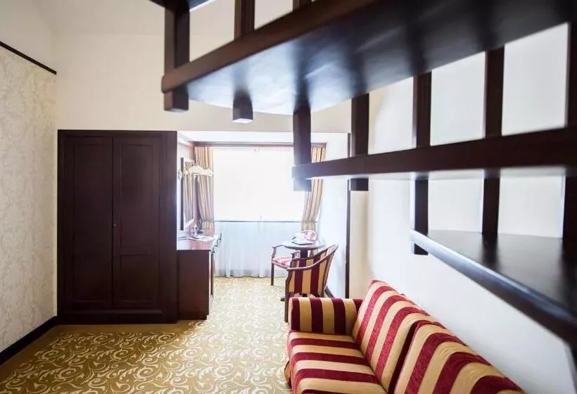 호텔 Silva Busteni