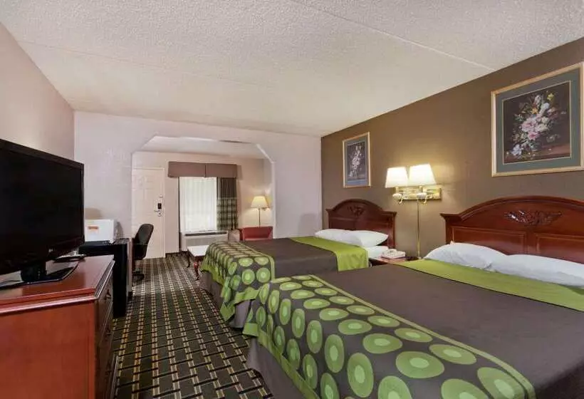 Отель Super 8 By Wyndham Knoxville West/farragut