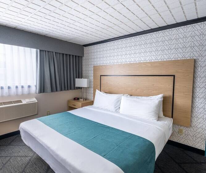 Sternwheeler Hotel And Conference Centre