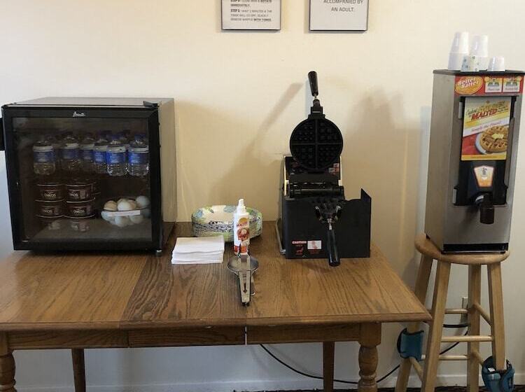 호텔 Windcrest Inn And Suites