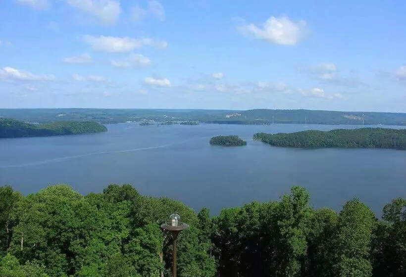 汽车旅馆  Regal Inn Guntersville