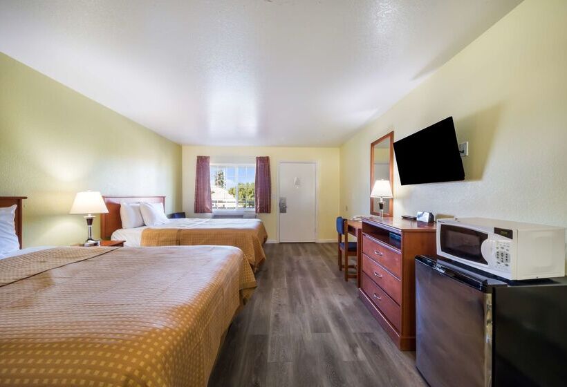 בית מלון כפרי Americas Best Value Inn Santa Rosa