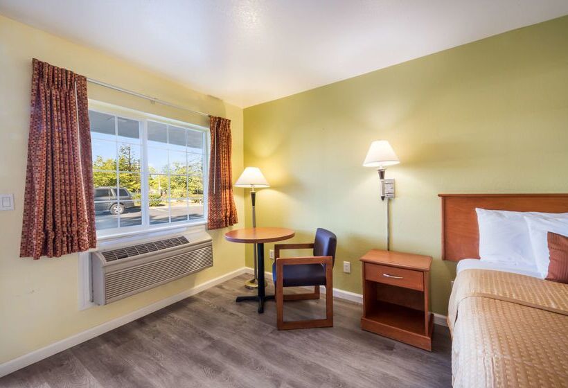 בית מלון כפרי Americas Best Value Inn Santa Rosa