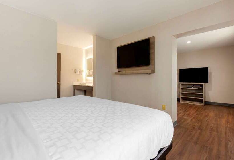 호텔 Clarion Pointe Tomah