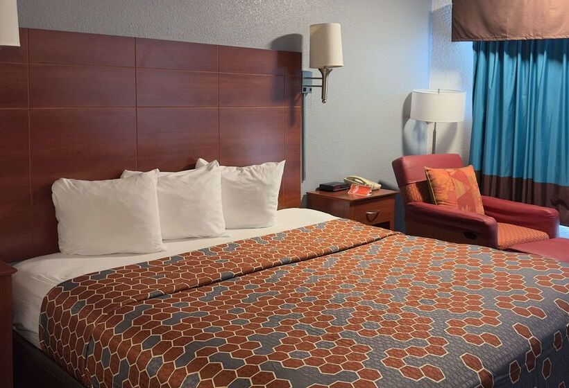 Отель Econo Lodge Tucumcari Route 66