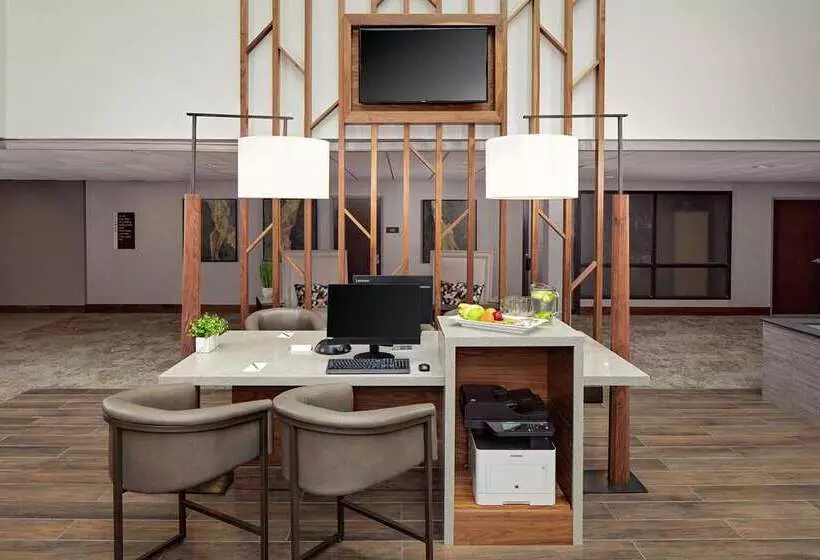 酒店 Embassy Suites By Hilton Boston Marlborough