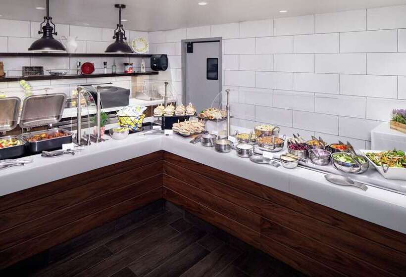 בית מלון כפרי Embassy Suites By Hilton Boston Marlborough