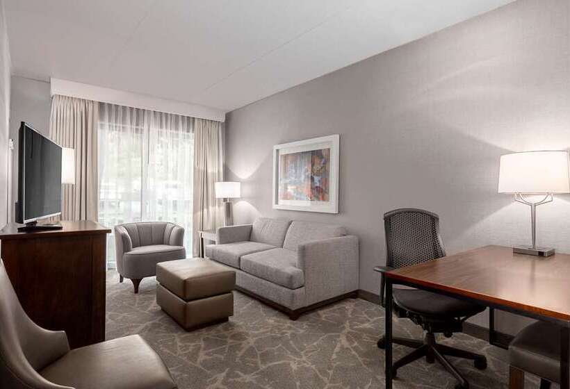 בית מלון כפרי Embassy Suites By Hilton Boston Marlborough