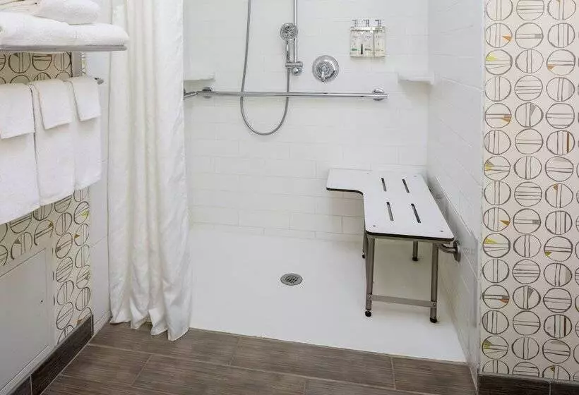 فندق Holiday Inn Weirtonsteubenville Area