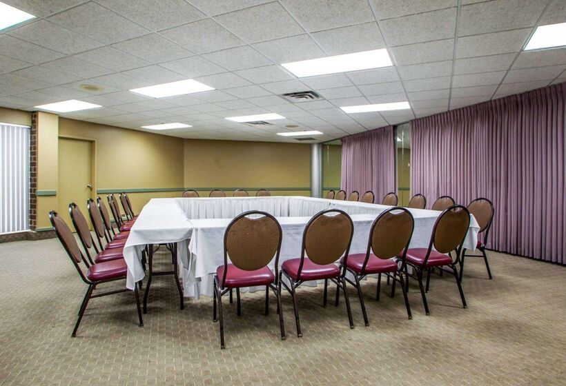 호텔 Quality Inn & Suites Orland Park   Chicago