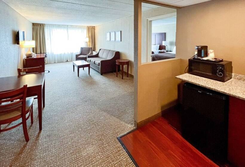 호텔 Quality Inn & Suites Orland Park   Chicago