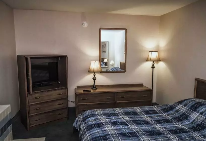 هتل Raintree Inn New Castle