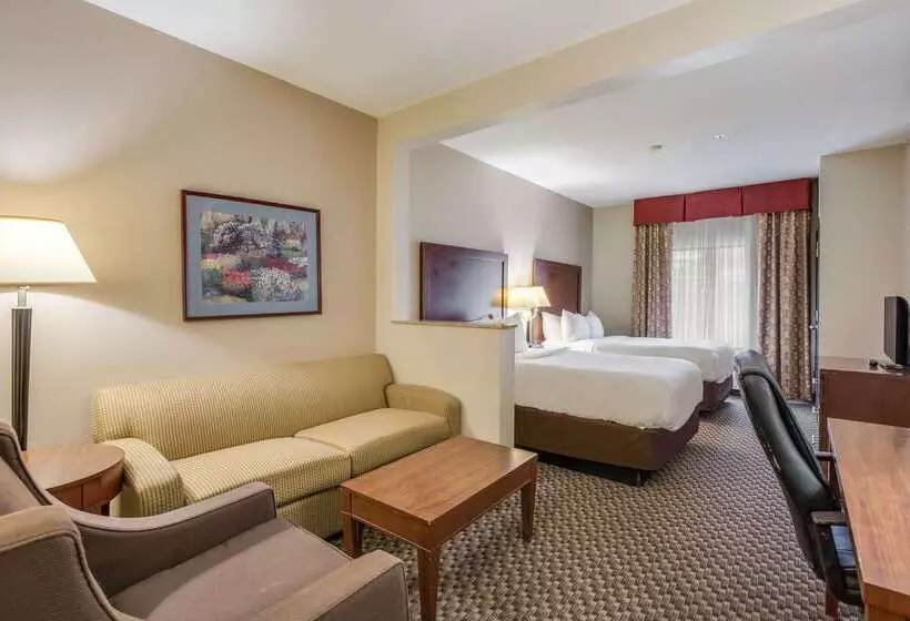 Отель Comfort Suites Stevens Point