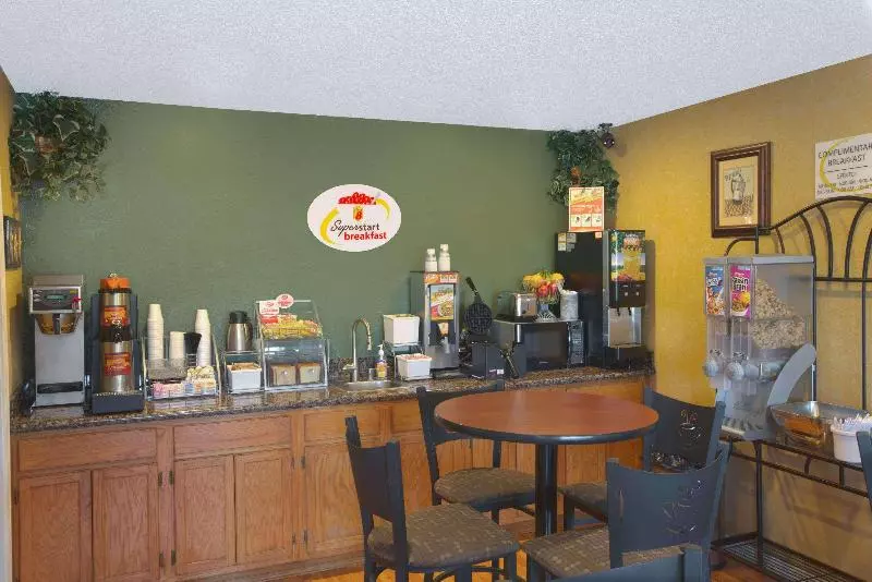 ホテル Super 8 By Wyndham Shreveport