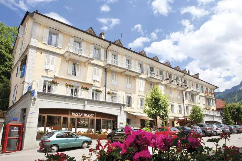 בית מלון כפרי Résidence Le Sapin & Bains De La Gruyère