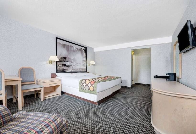 هتل Super 8 By Wyndham Niagara Falls North
