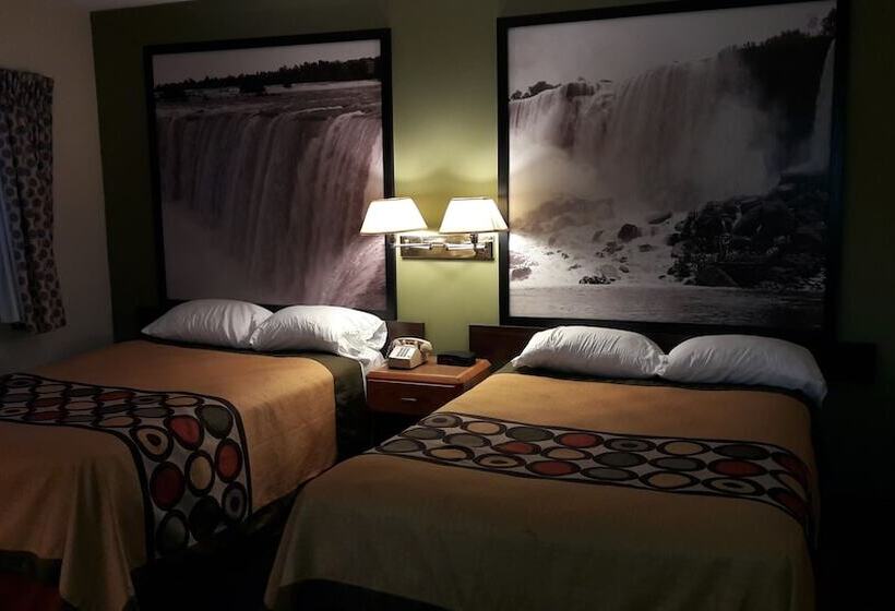 هتل Super 8 By Wyndham Niagara Falls North