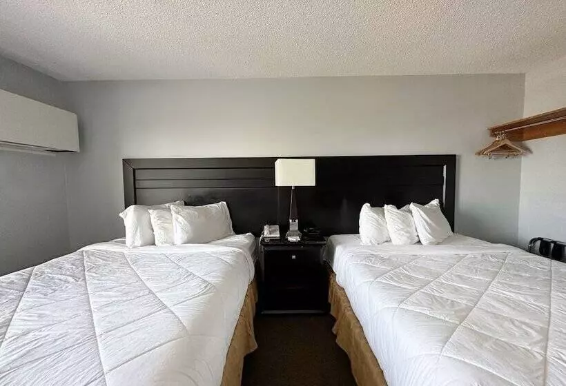 בית מלון כפרי Travelodge By Wyndham Welland