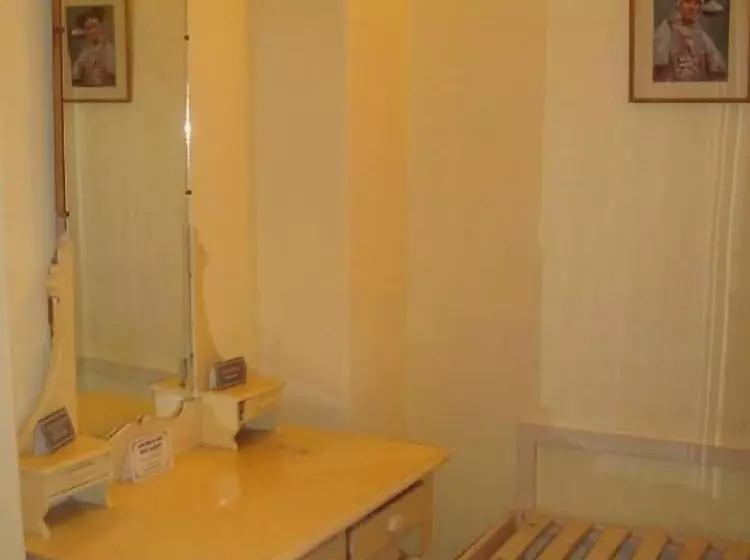 هتل Bissau Palace