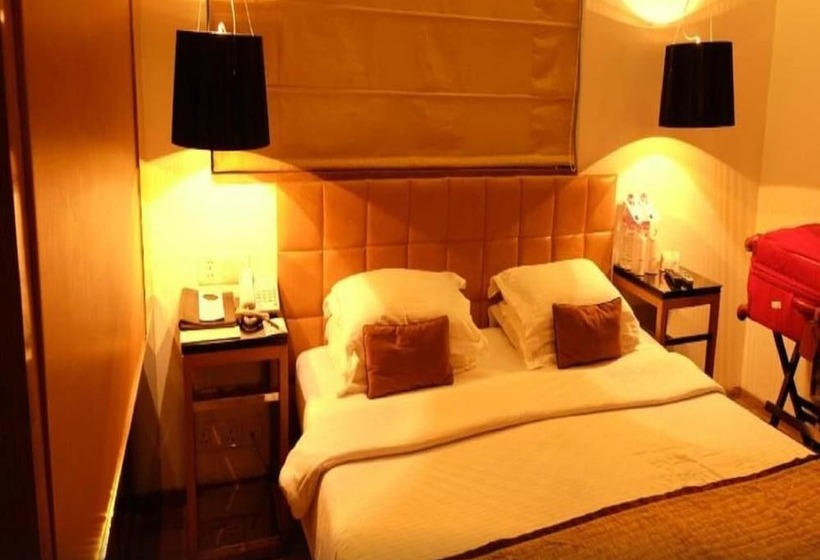 هتل Palace Heights