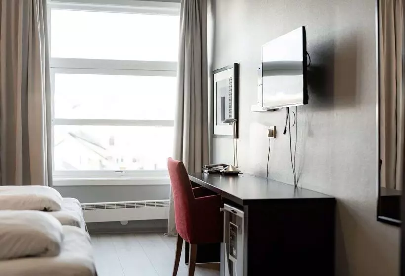 호텔 Scandic Kristiansund