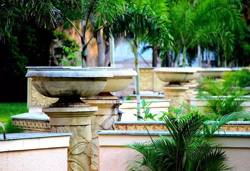 Vgp Golden Beach Resort