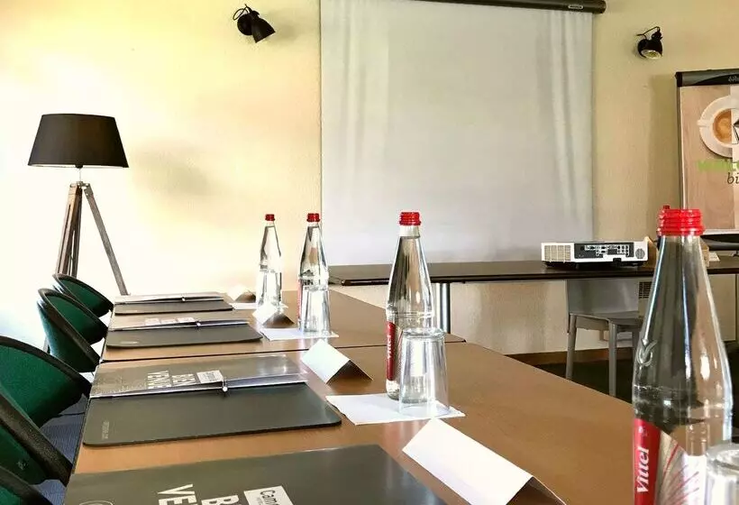 Отель Campanile La Rochelle Nord   Puilboreau Chagnolet