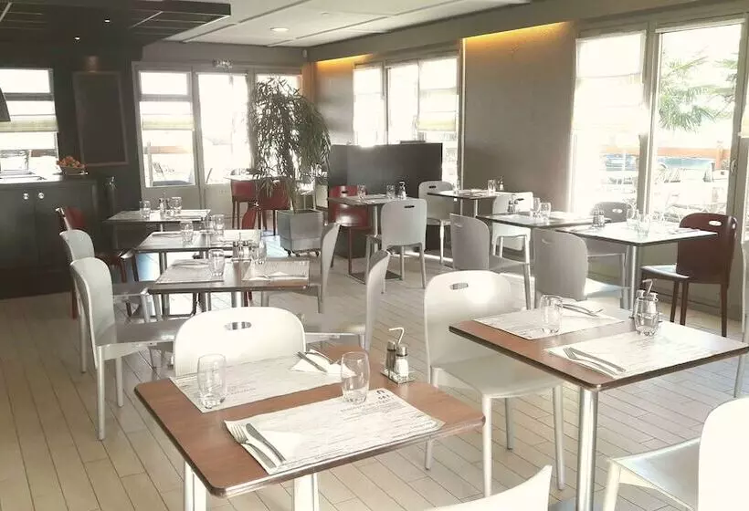 Отель Campanile La Rochelle Nord   Puilboreau Chagnolet