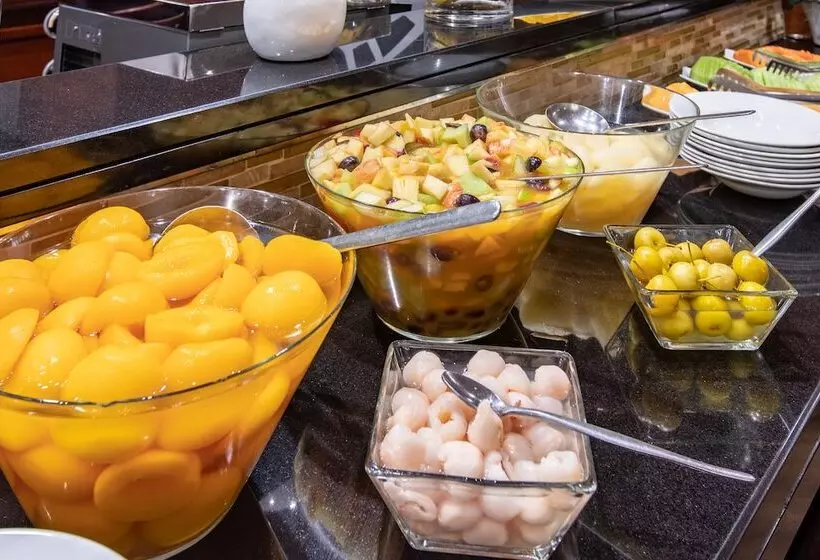 City Lodge Hotel Johannesburg Airport, Barbara Road