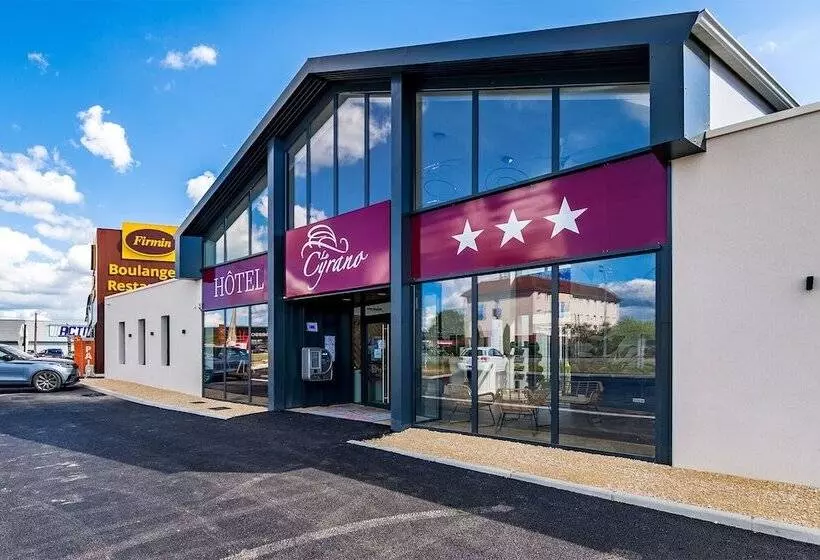 Отель Hôtel Le Cyrano Bergerac