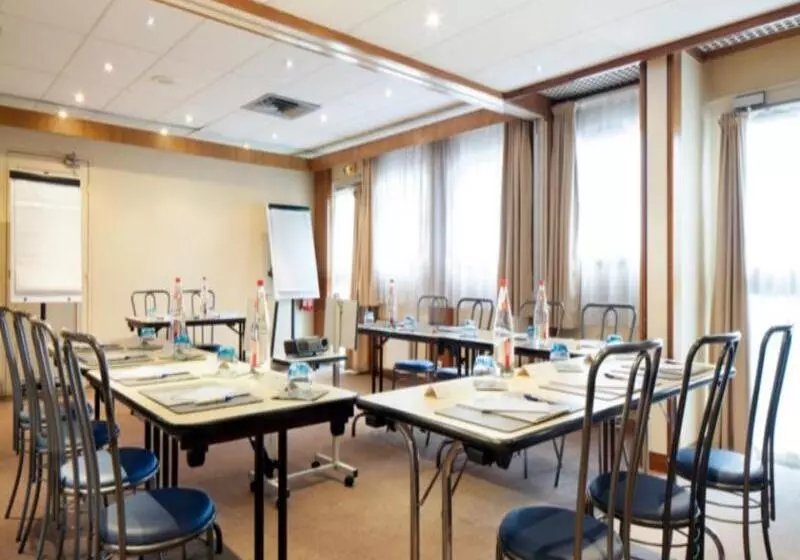 Hotel Ibis Budget Fresnes Orly