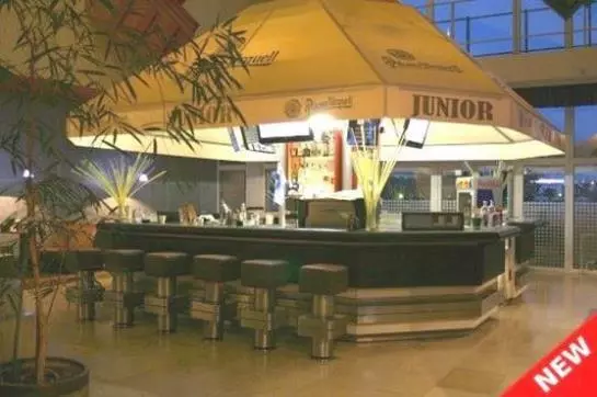 Hotel Junior