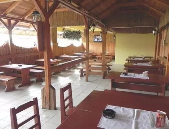 Hotel Junior
