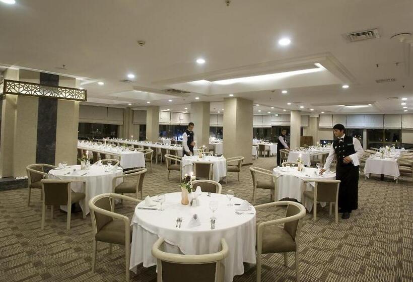 هتل Kervansaray Thermal Convention Center & Spa