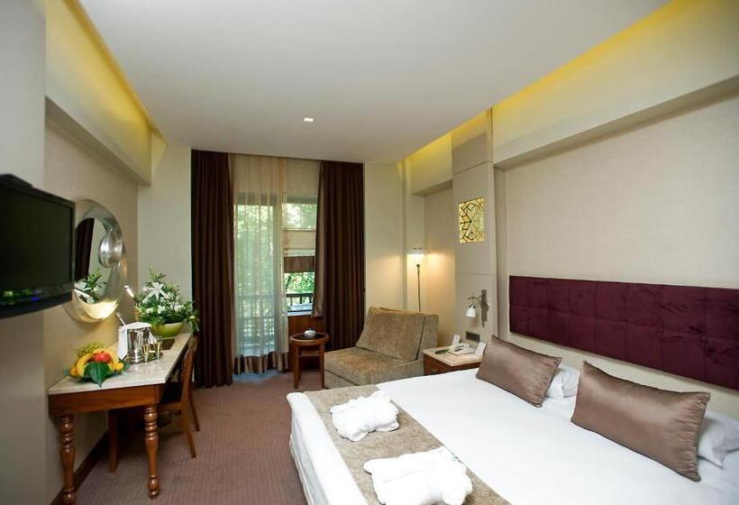 هتل Kervansaray Thermal Convention Center & Spa