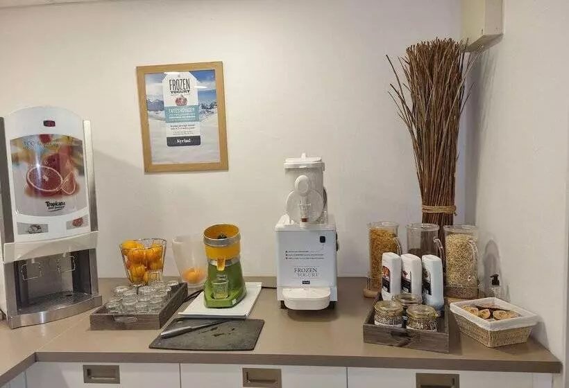 酒店 Kyriad Montpellier Nord Parc Euromédecine