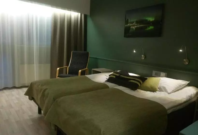 בית מלון כפרי Li Kivitippu