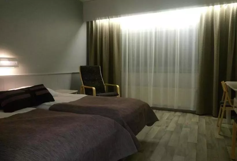 בית מלון כפרי Li Kivitippu