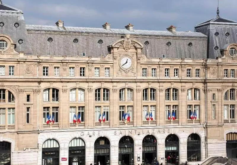 ホテル Mercure Paris Pigalle Sacre Coeur