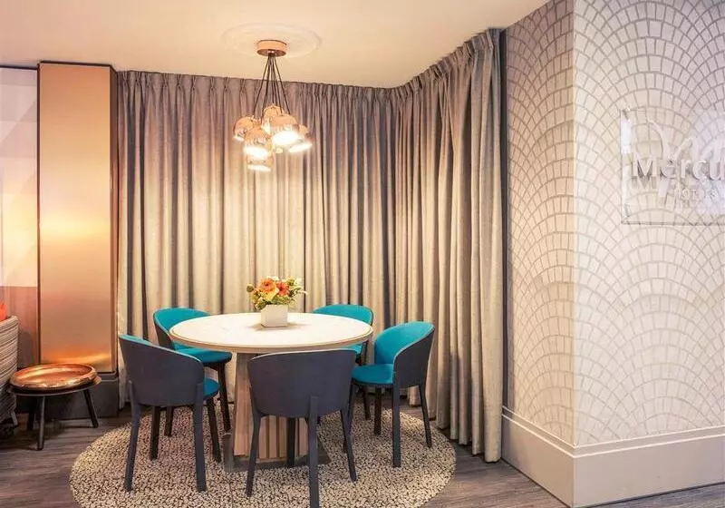 ホテル Mercure Paris Pigalle Sacre Coeur