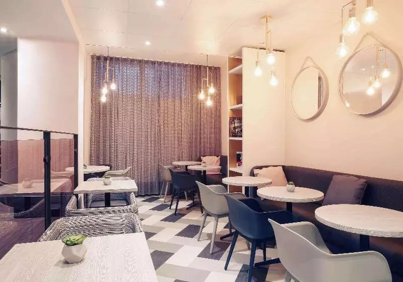 ホテル Mercure Paris Pigalle Sacre Coeur