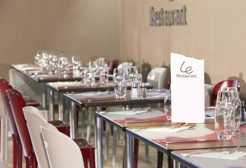 Отель Campanile Grenoble Nord   Moirans Voreppe